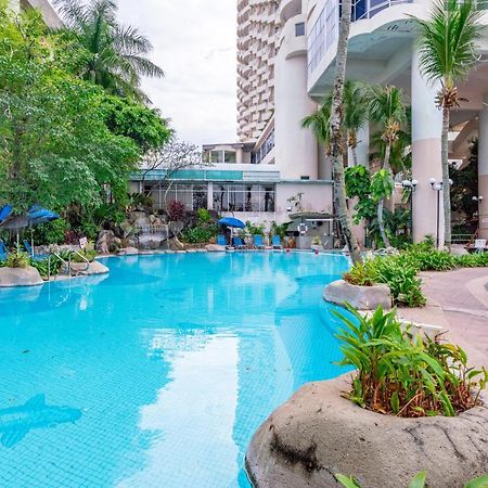 Seaview Deluxe Studio Couples Room S Tanjung Bungah (Penang) Exterior foto