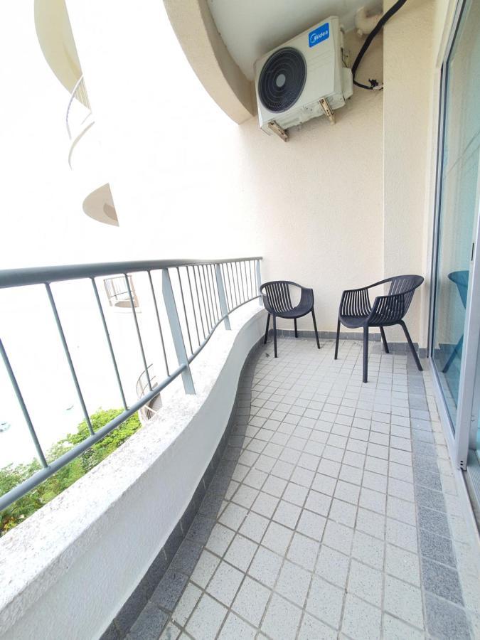 Seaview Deluxe Studio Couples Room S Tanjung Bungah (Penang) Exterior foto