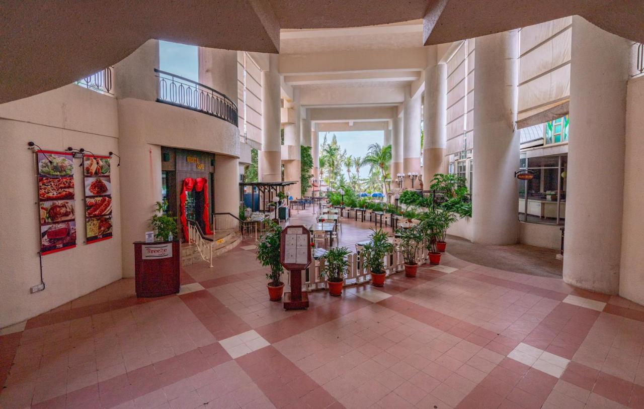 Seaview Deluxe Studio Couples Room S Tanjung Bungah (Penang) Exterior foto