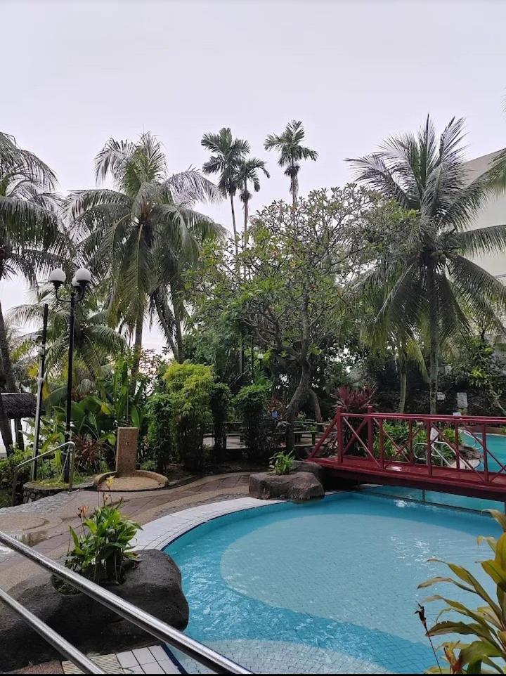 Seaview Deluxe Studio Couples Room S Tanjung Bungah (Penang) Exterior foto